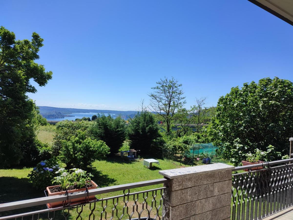 Casale Cadeloro Apartment Nebbiuno Luaran gambar