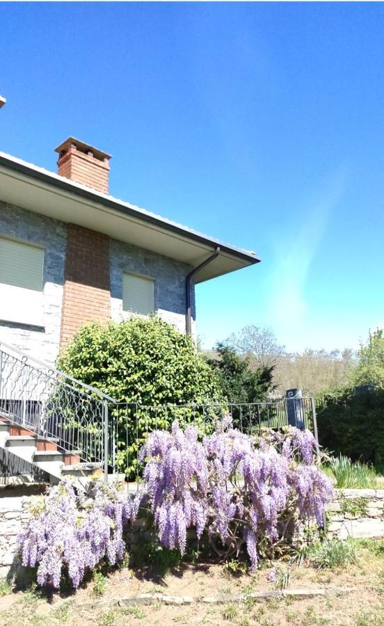 Casale Cadeloro Apartment Nebbiuno Luaran gambar