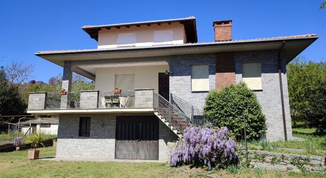 Casale Cadeloro Apartment Nebbiuno Luaran gambar