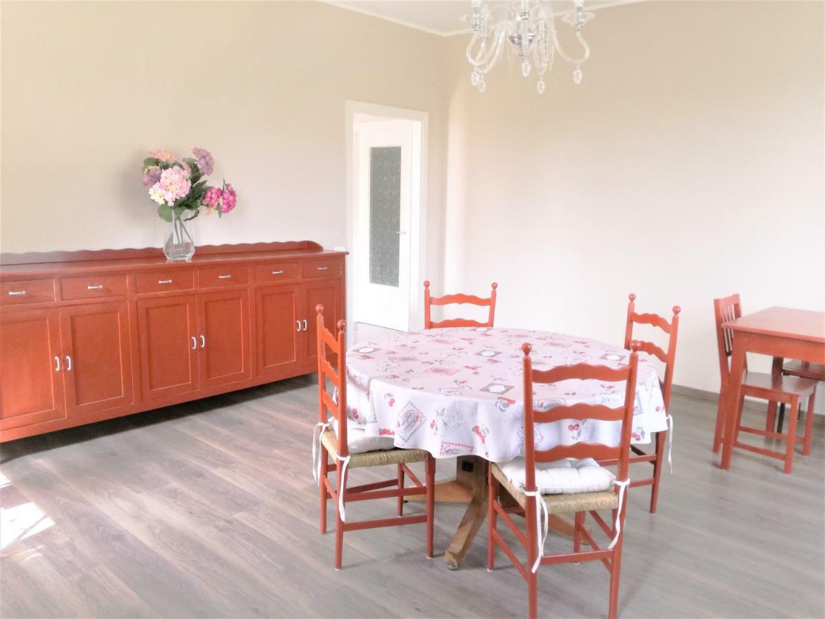 Casale Cadeloro Apartment Nebbiuno Luaran gambar