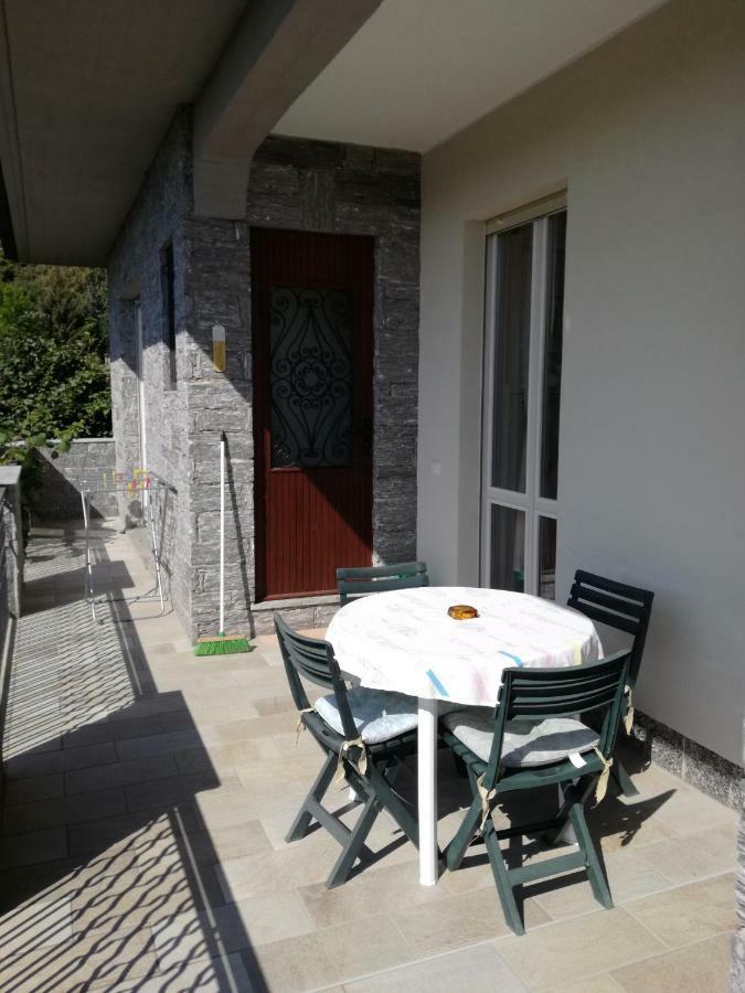 Casale Cadeloro Apartment Nebbiuno Luaran gambar